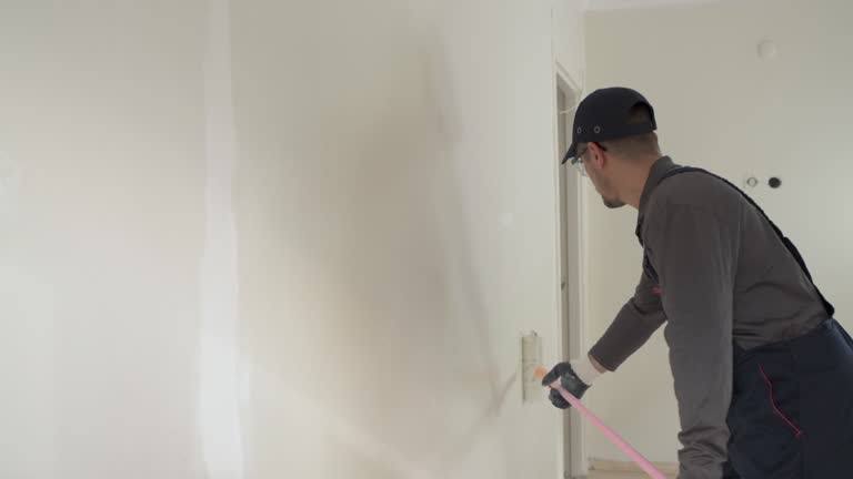 Wallpaper Removal and Painting in Mount Carmel, OH